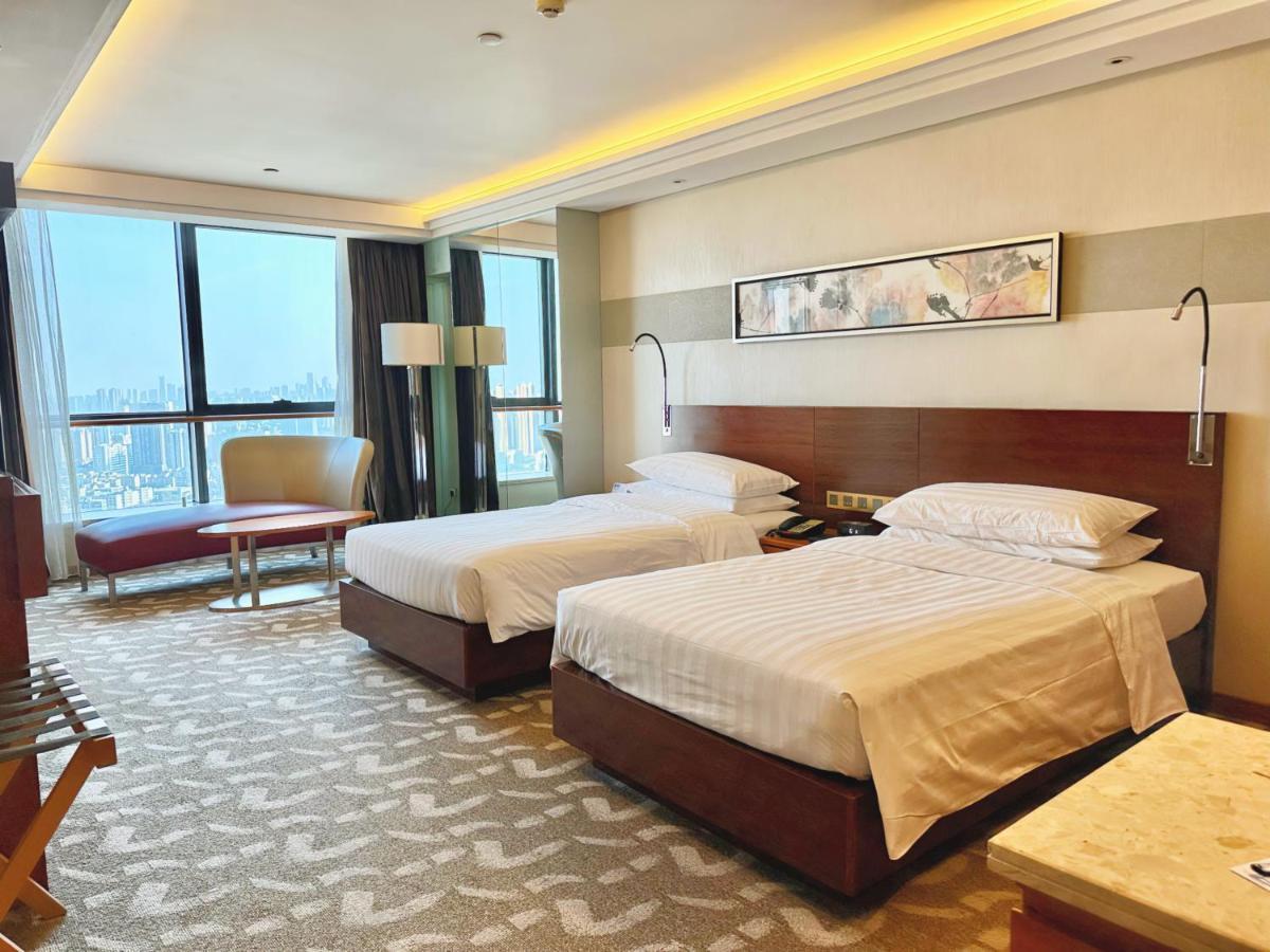 佛山恒安瑞士大酒店 5*